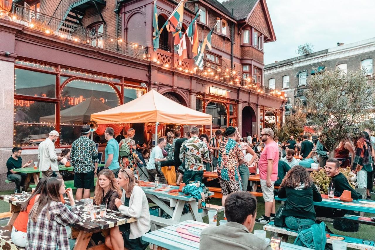 Hootananny Hostel London Exterior photo
